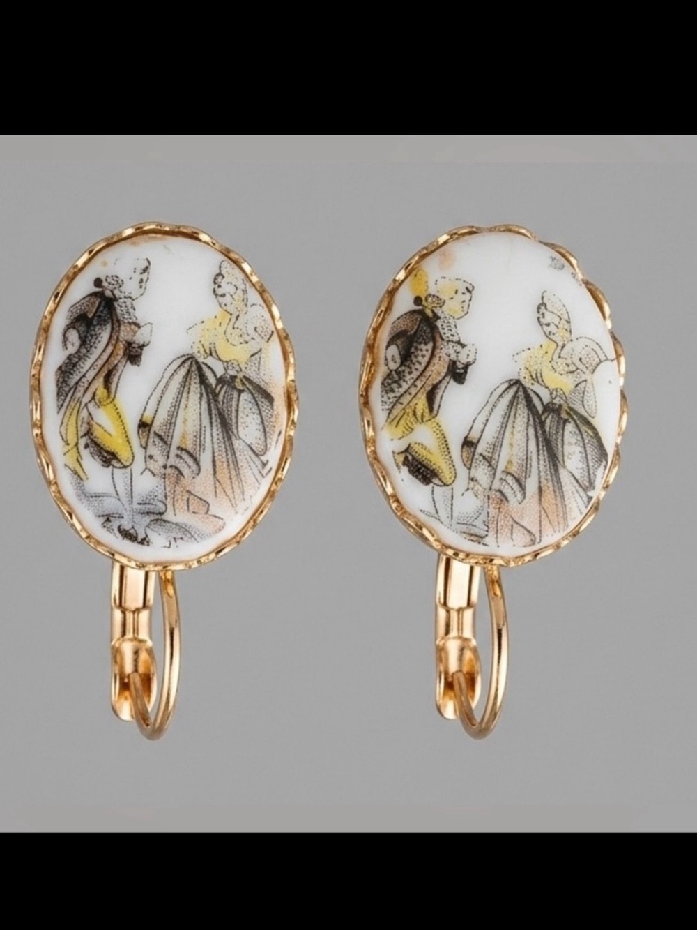 Vintage Fragonard Style Porcelain Courting Couple Clip-On Earrings